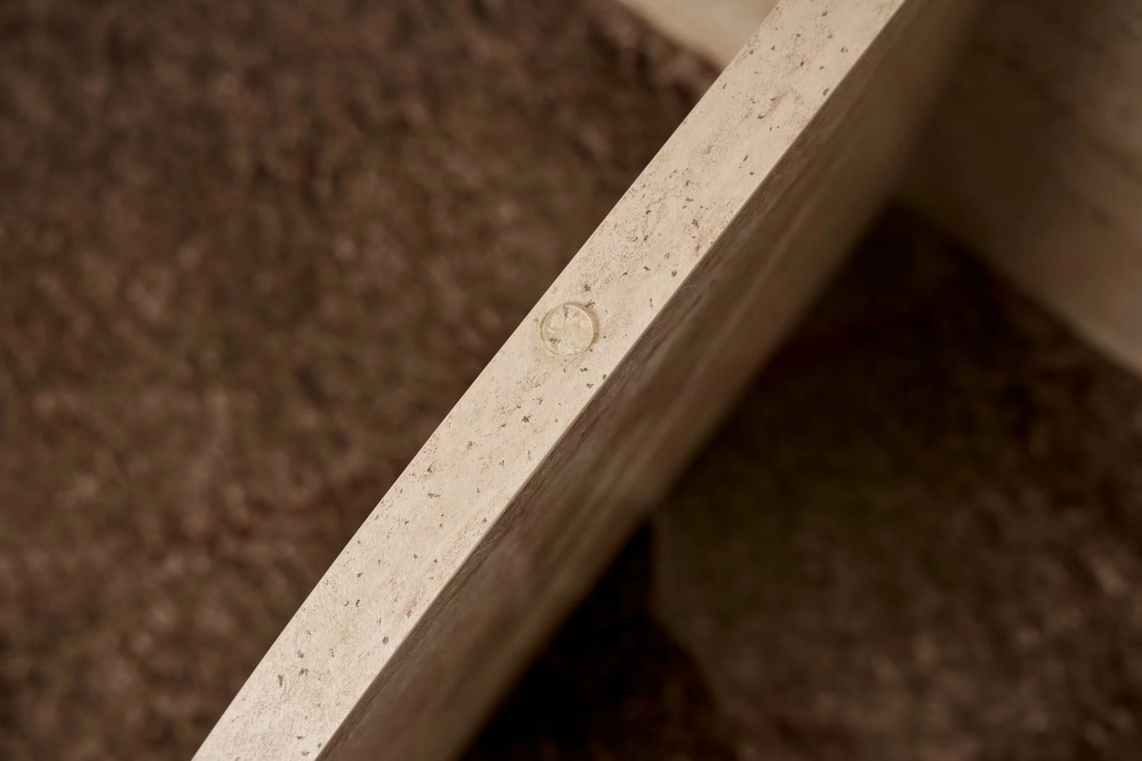 Tavolinë kafeje Nordure, Aeris, travertin, transparente