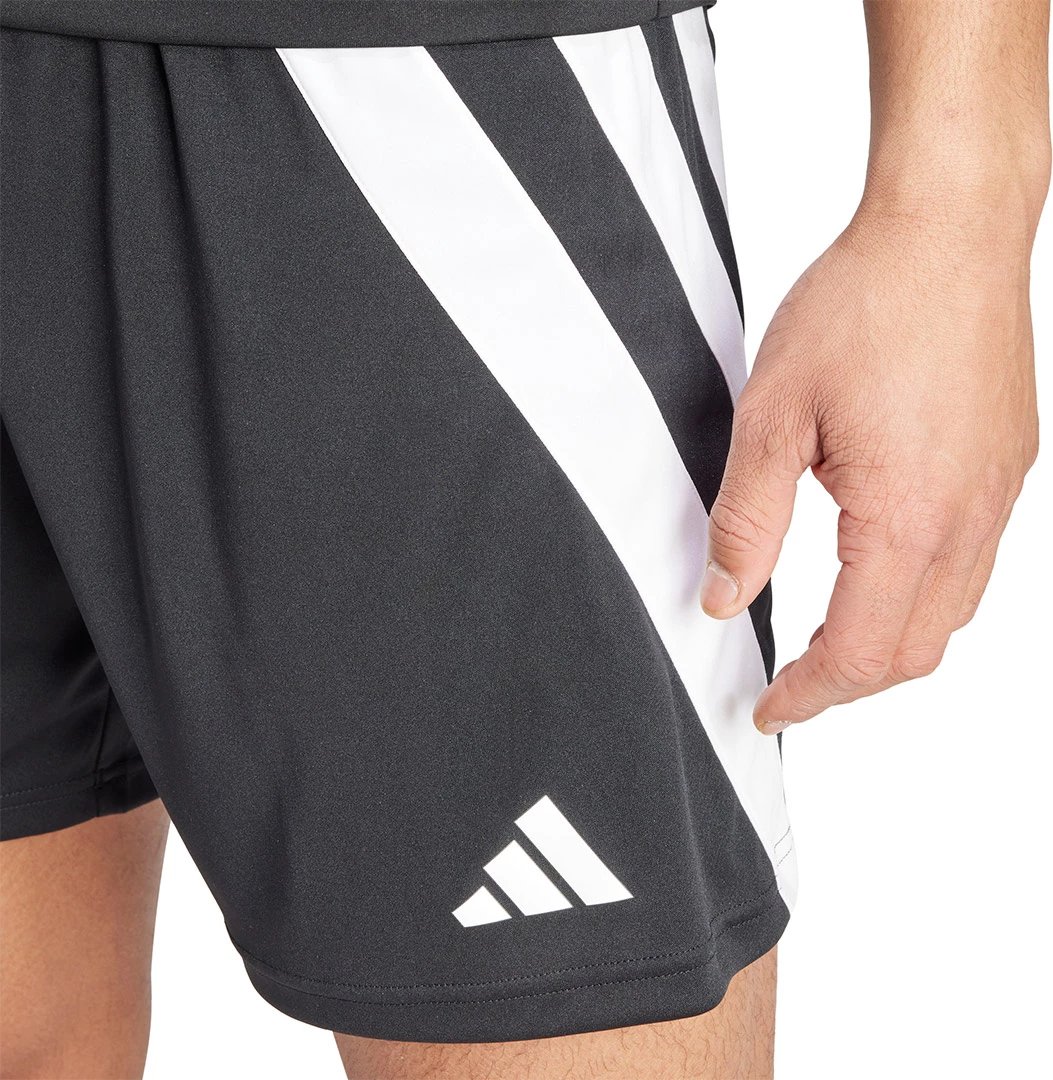 Shorce për meshkuj adidas, të zeza