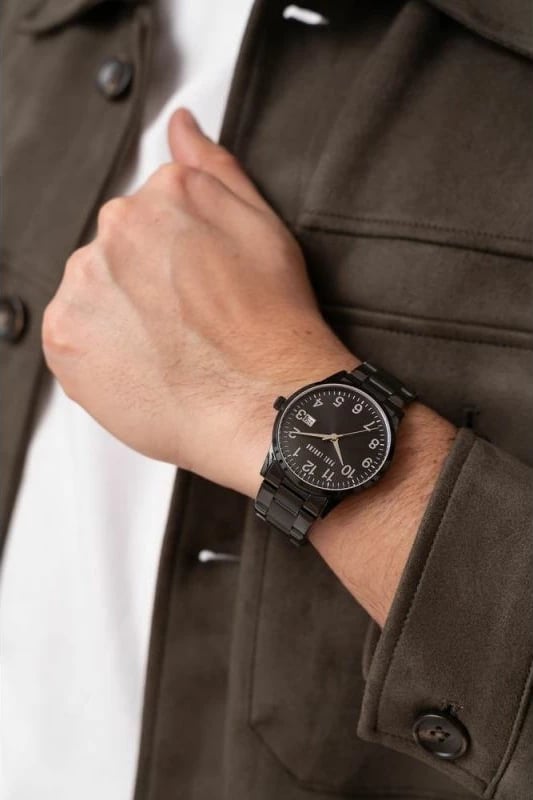 Orë dore për meshkuj Paul Lorens, e zezë