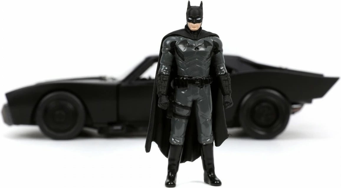 Vetura koleksionuese Jada Toys Batman Batmobile 1:24 me figurë Batman, e zezë