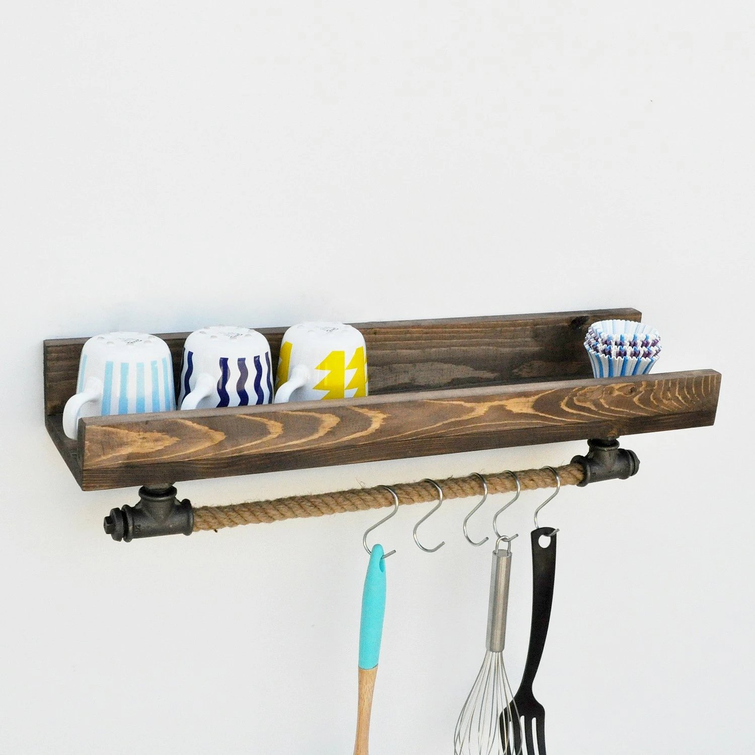 Raft muri me tuba, dru bredhi, ngjyrë e zezë, Boruraf182