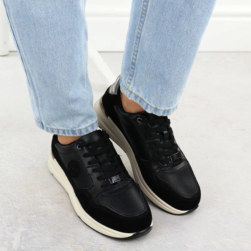 Këpucë femra Filippo DP7106/25, të zeza