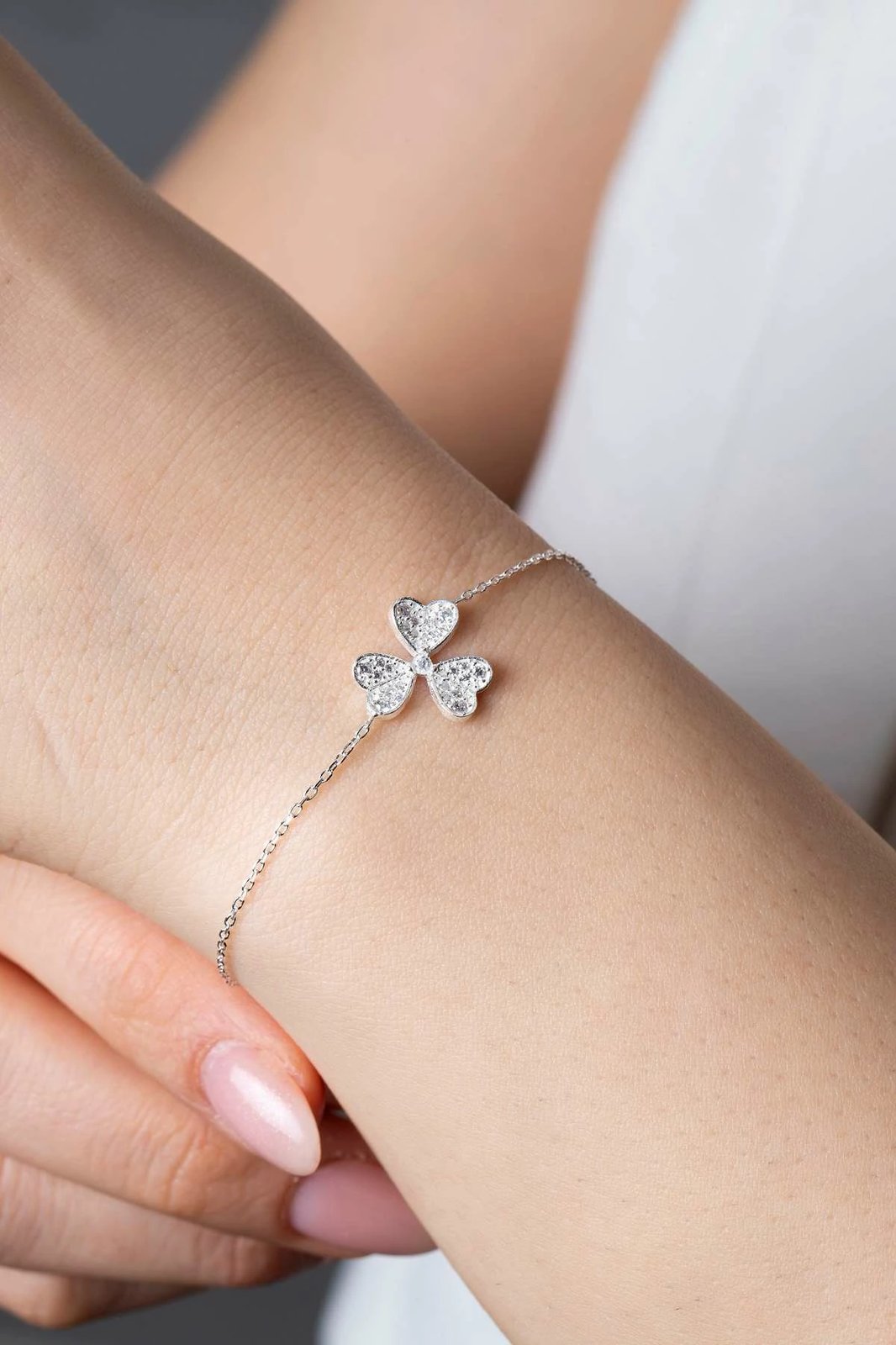 Byzylyk argjendi Jumeon, ELKAB92338G