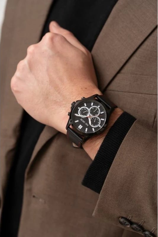 Orë dore për meshkuj Paul Lorens, e zezë