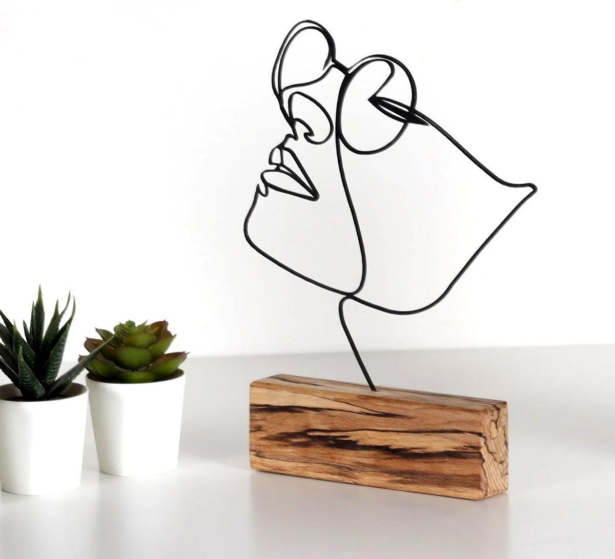 Objekt dekorativ Aberto Design, M-037, metal i zi, bazë druri, 17x31x3.5cm