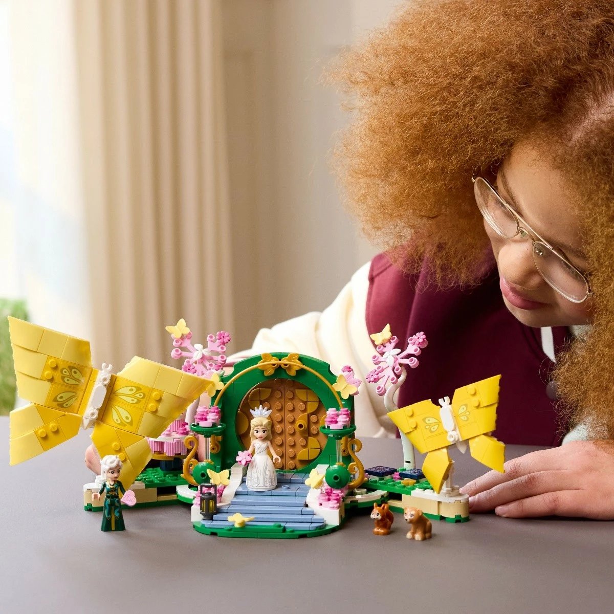 Set ndërtimi, LEGO Wicked, 75688 Glinda's Wedding Day, 476 pjesë, 8+