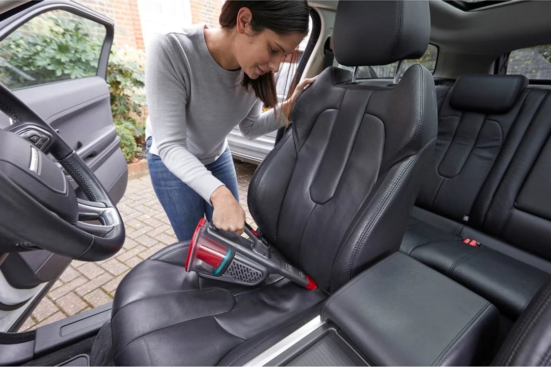 Fshesë elektrike e dorës Black & Decker, 20W Fshesë elektrike e dorës Black & Decker, 20W