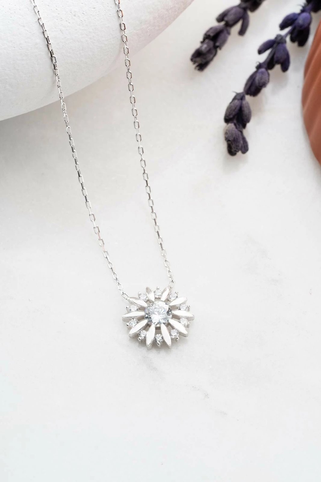 Varëse argjendi, Jumeon, NRZ999646