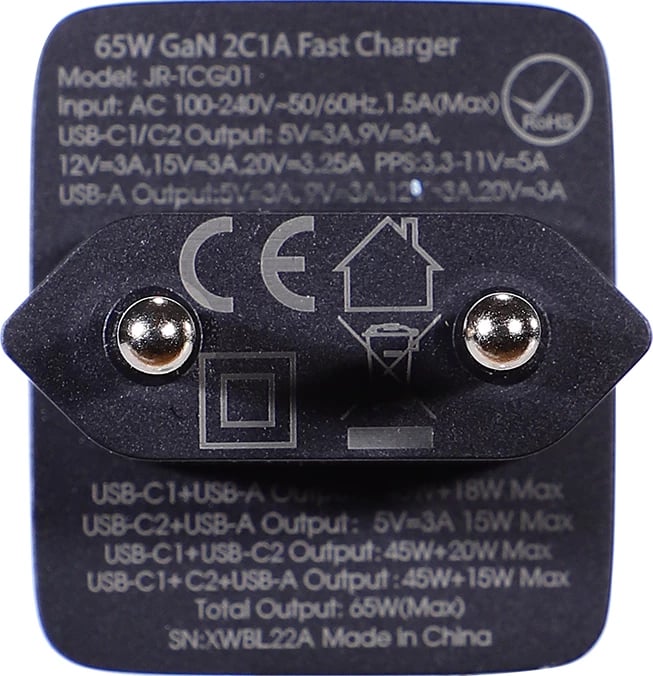 Karikues i shpejtë GaN Joyroom TCG01, 65W, 2x USB-C & 1x USB-A, me kabllo USB-C në USB-C 100W, i zi