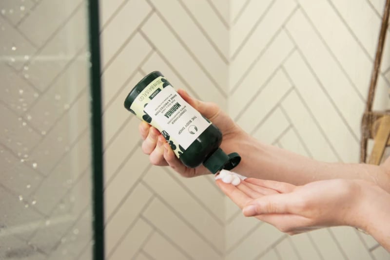 Balsam me Moringa për Shkëlqim &amp;amp; Mbrojtje 250 ML
