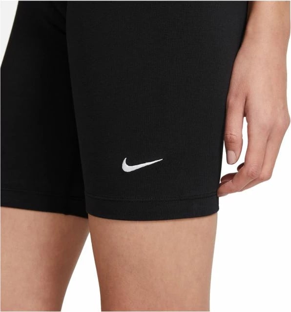 Shorce për femra Nike, të zeza