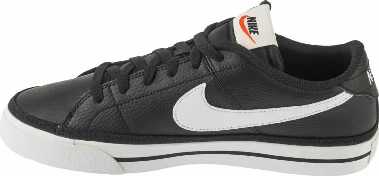 Atlete Nike për meshkuj, të zeza