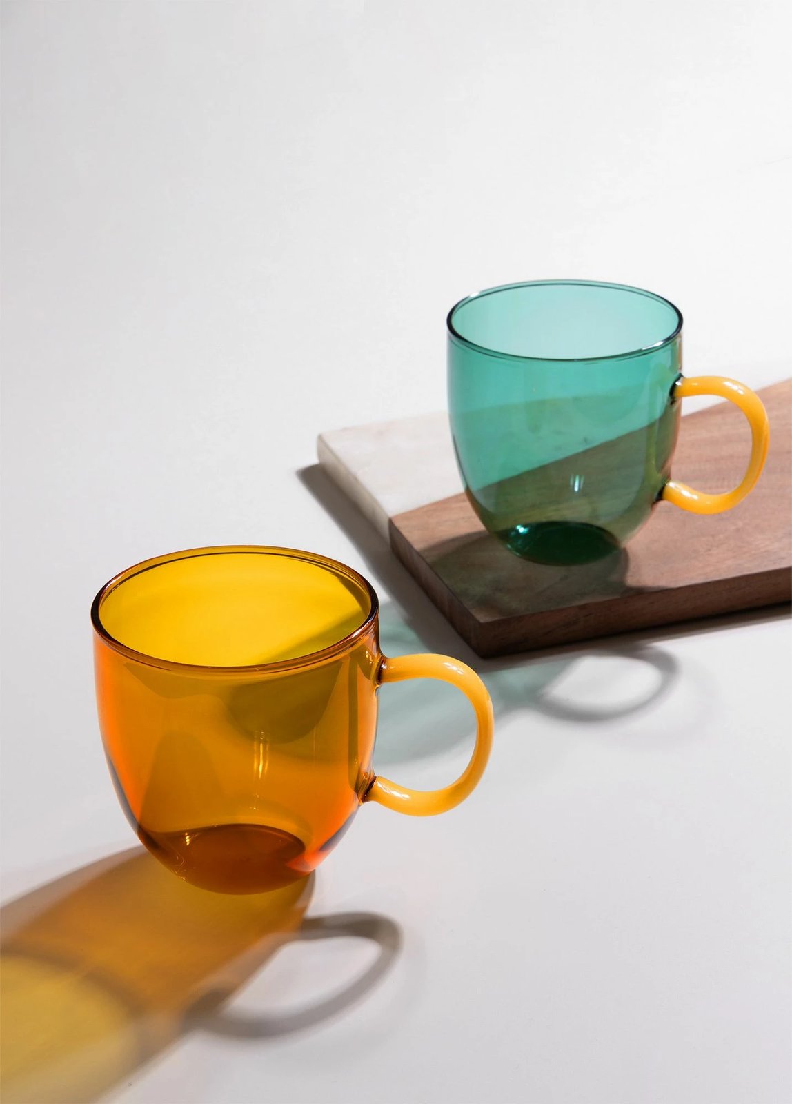 Gotë qelqi ngjyrë amber, Hermia, BRD0133 Gotë qelqi ngjyrë amber, Hermia, BRD0133