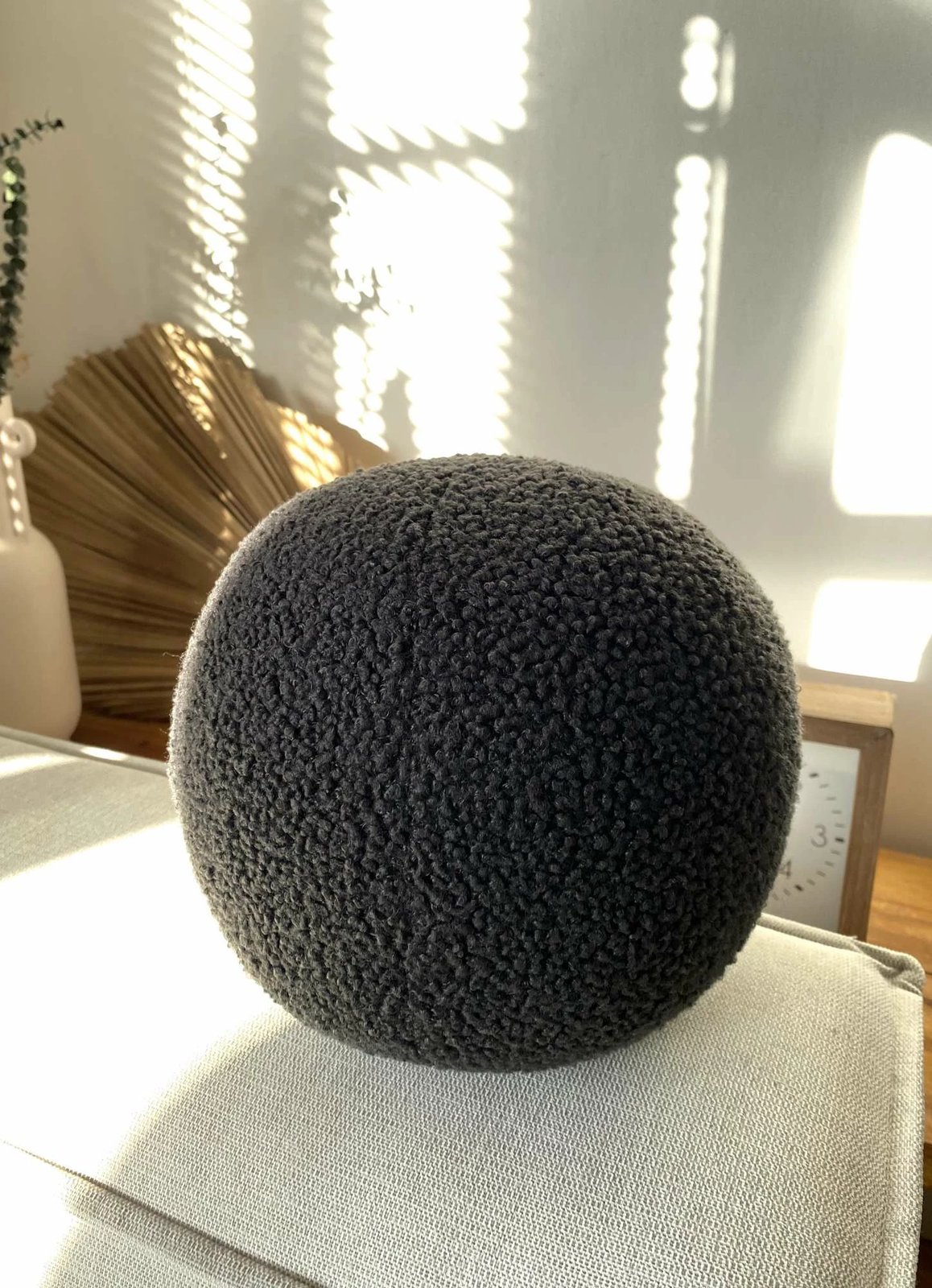 Jastëk dekorativ Teddy Top 25, ngjyrë antracit