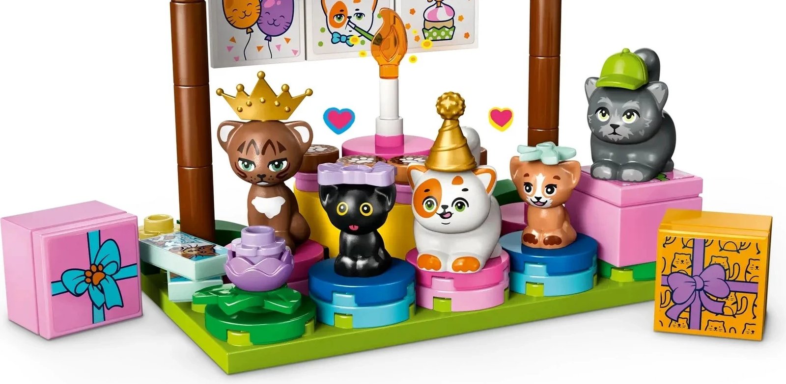 Set lodrash LEGO Friends 42666 Cat Birthday Party & Tree House, 321 pjesë