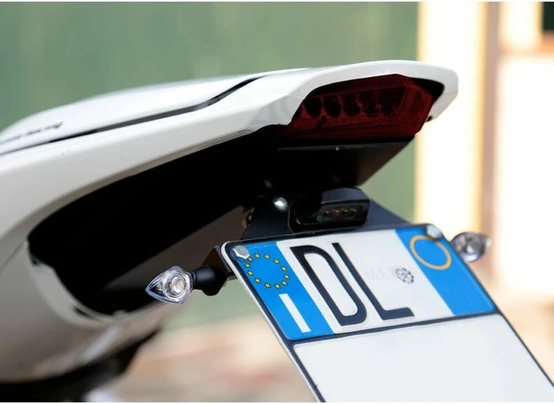 Sprej Ngjyre E Zeze Transparent