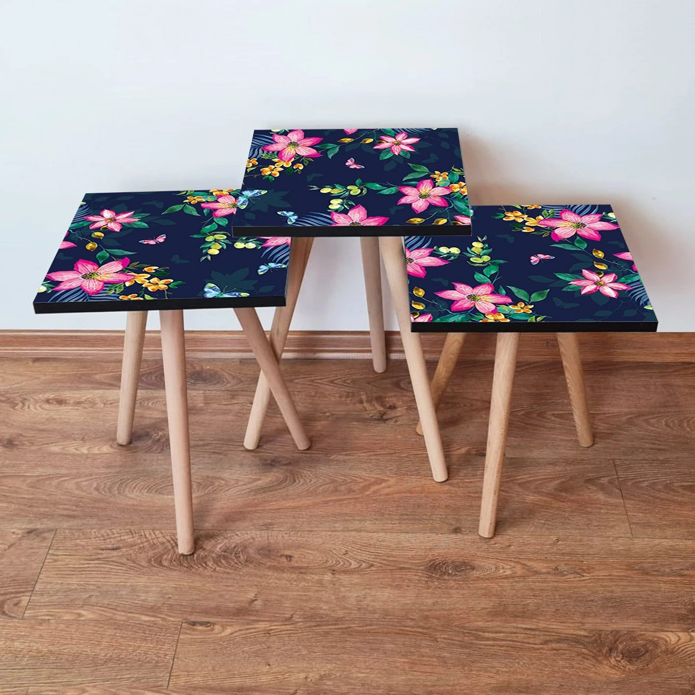 Set tavolinash ndihmëse, 3 copë, shumëngjyrëshe, Skye Decor, 3Shp189