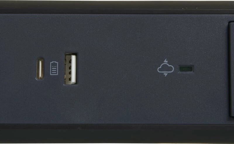 Zgjatues Legrand 049425, 3 prizë, 2 USB (USB-A/USB-C), 1.5m, i zi