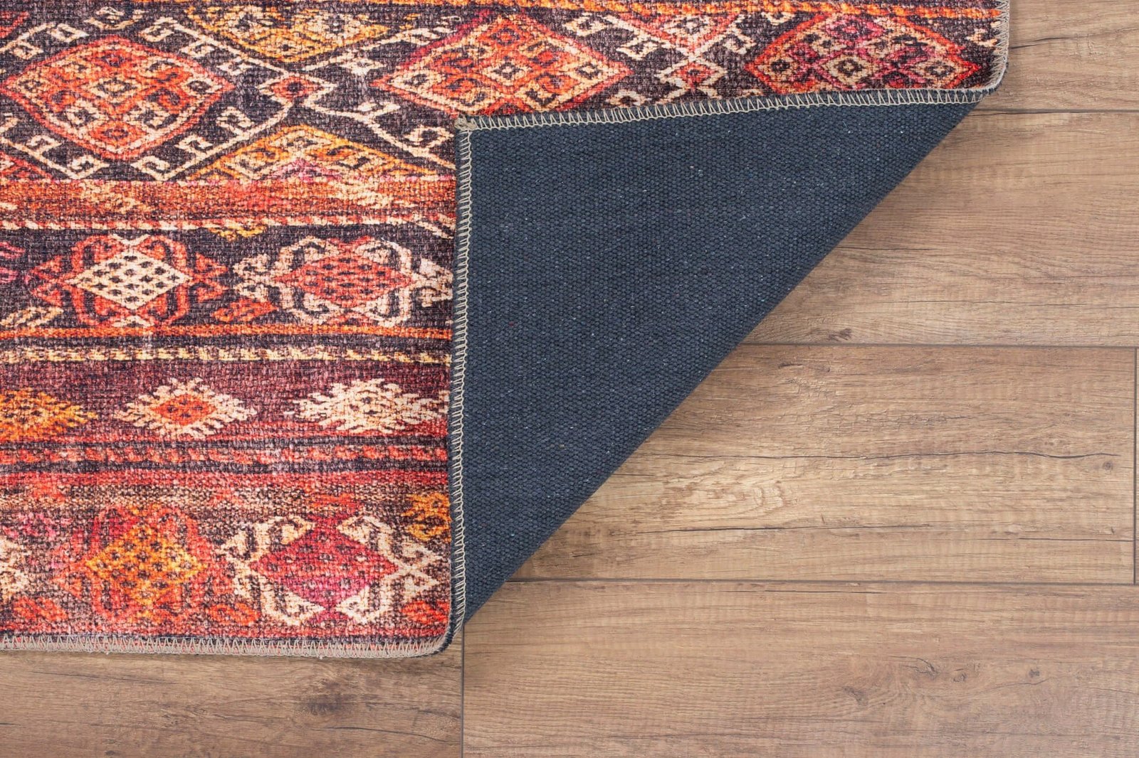 Qilim (210 x 310) Conceptum Hypnose, Soul Chenille - i kuq AL 215