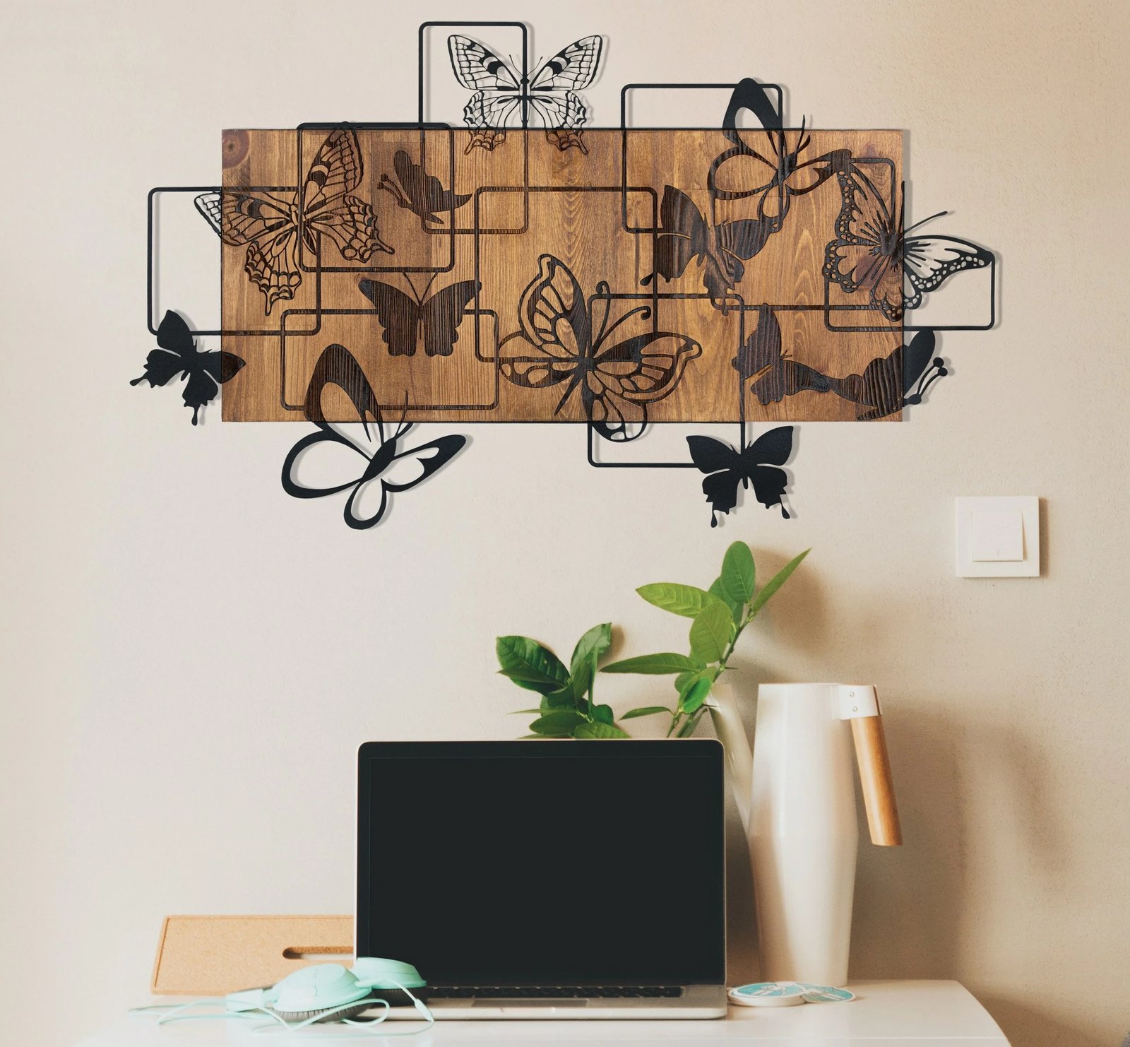 Aksesore dekorativ prej druri për mur, Wallity, Legendary, ngjyrë e zezë dhe arre, 73x42.5cm