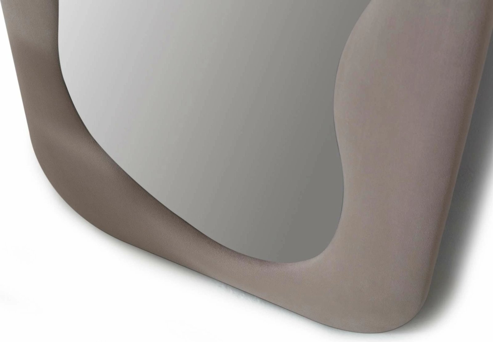 Pasqyrë e gjatë Cheval, ngjyrë mink, Skye Decor