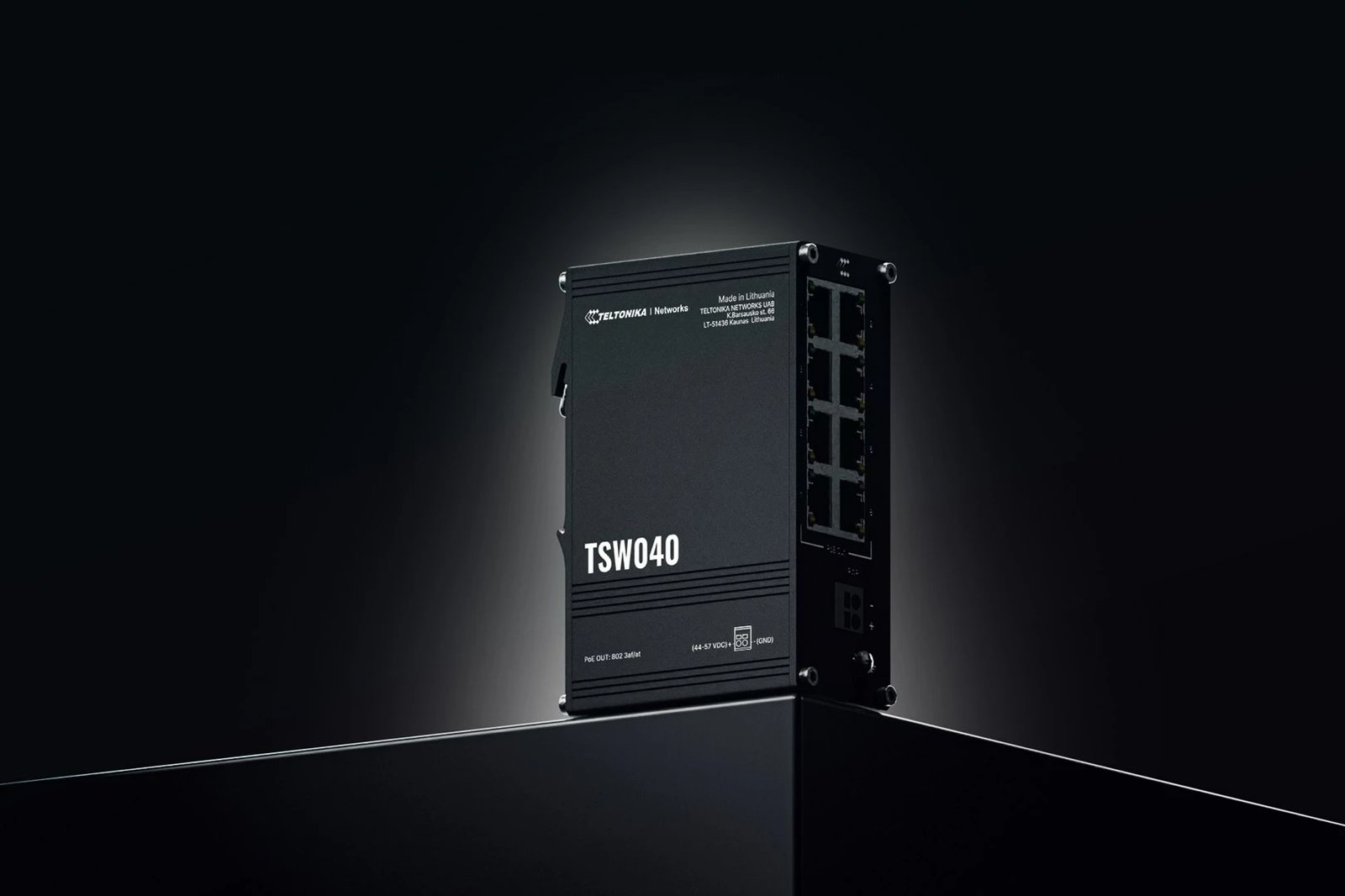 Switch Teltonika TSW040, 8 porte PoE+, Fast Ethernet, i zi