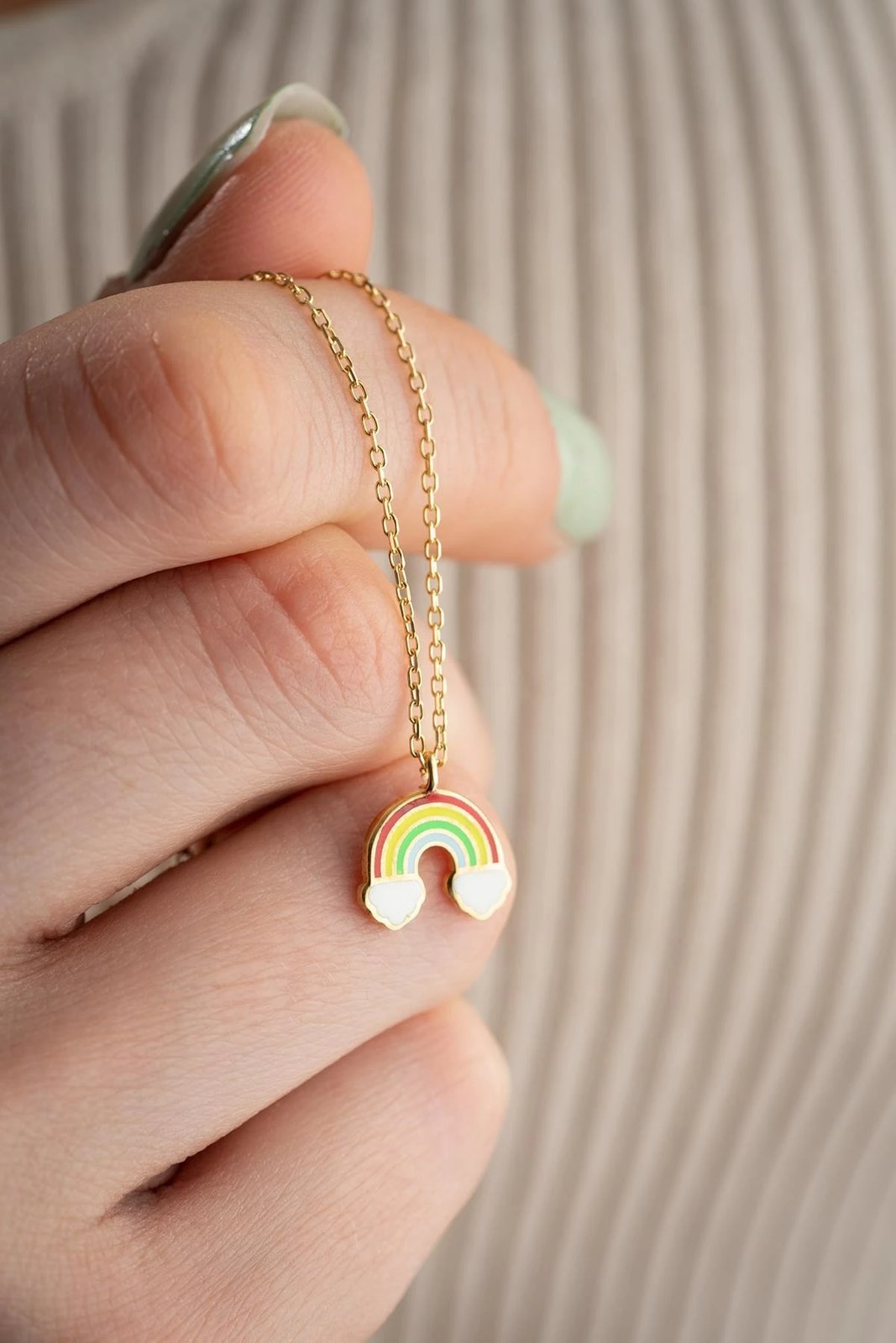 Varëse e argjendtë me veshje ari, Jumeon, NRZ999862