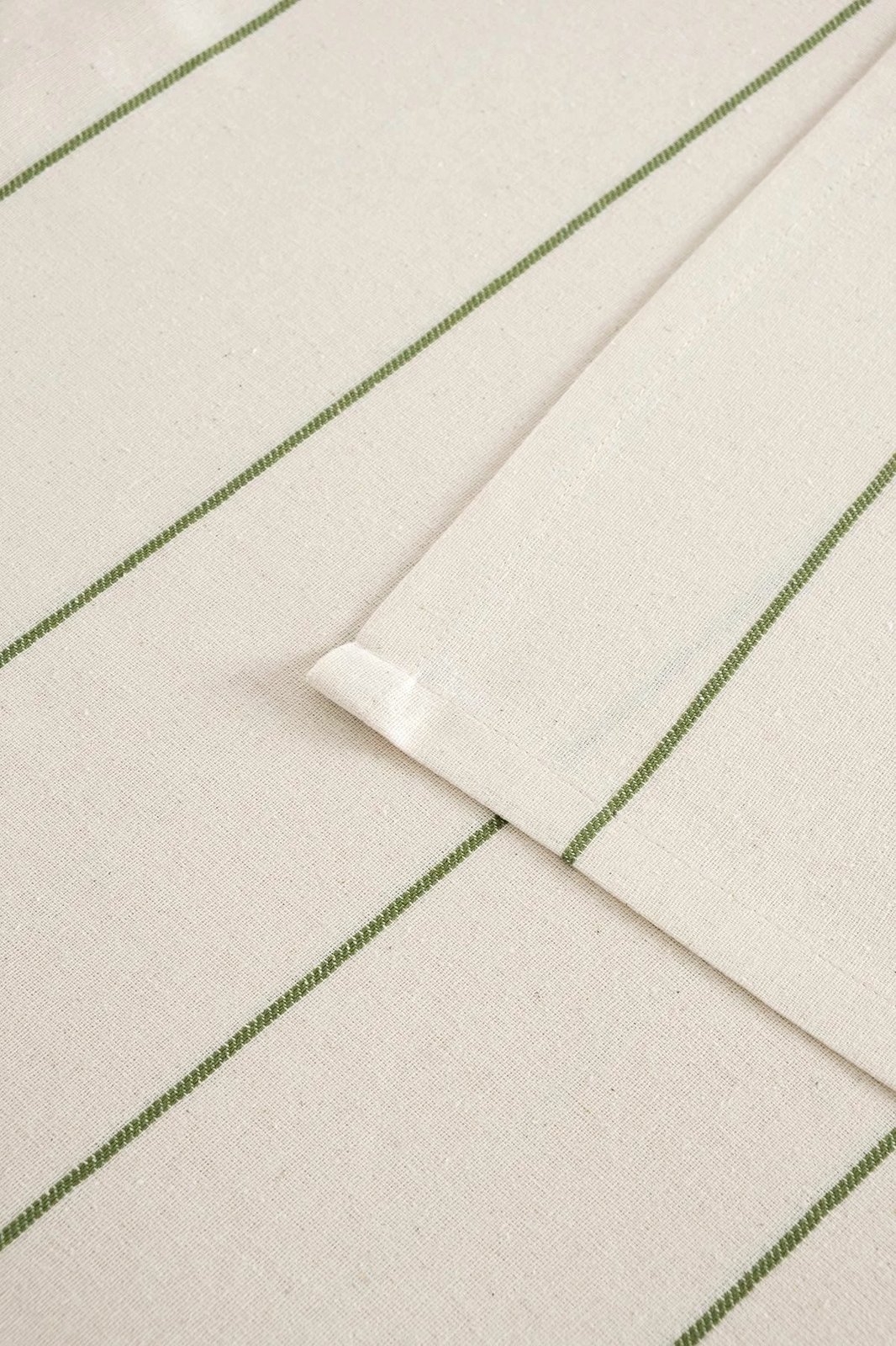 Mbulesë tavoline Hermia Concept, Luna, ngjyrë e gjelbër