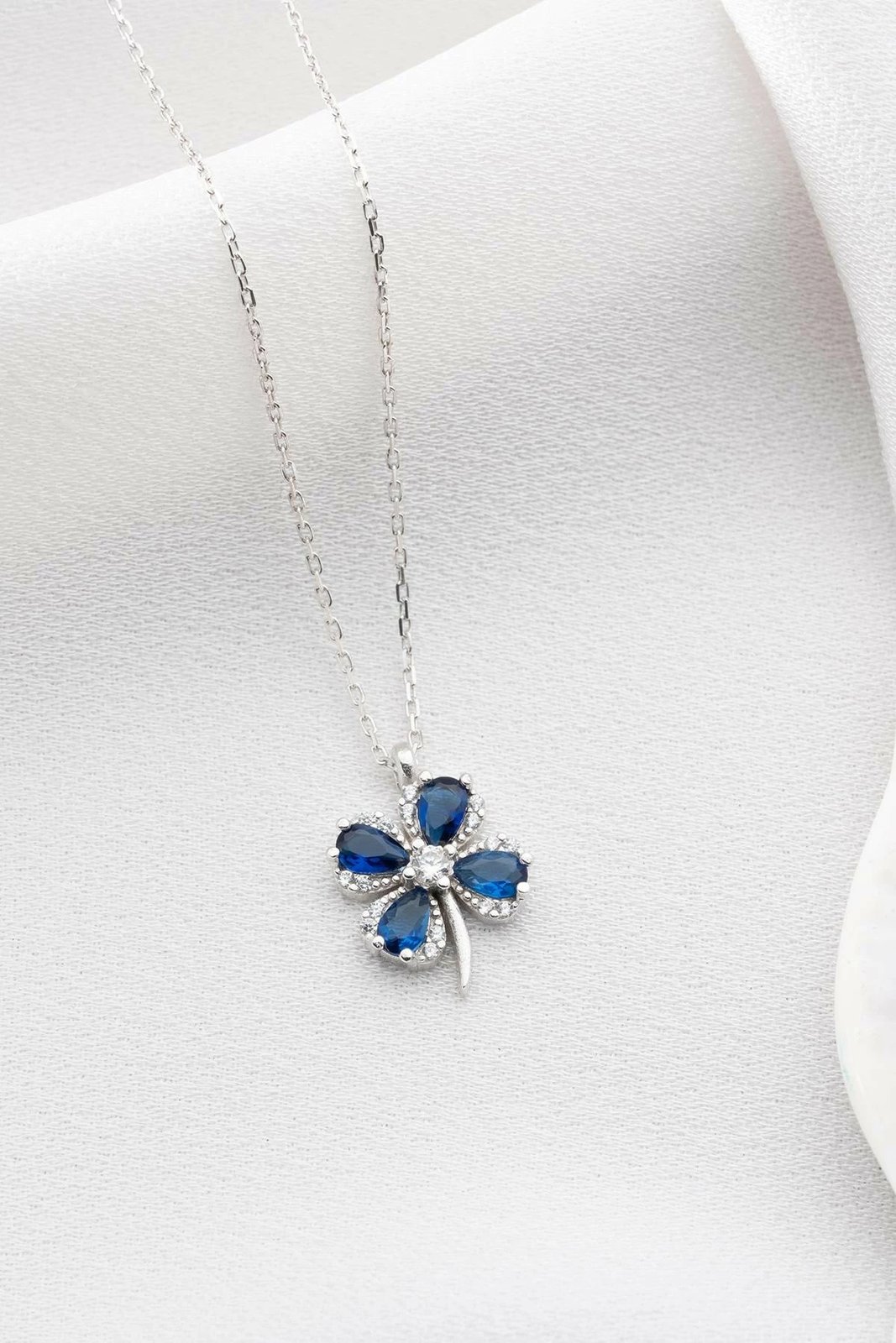 Varëse argjendi Jumeon, NRZ999347, ngjyrë argjendi dhe kaltër e errët