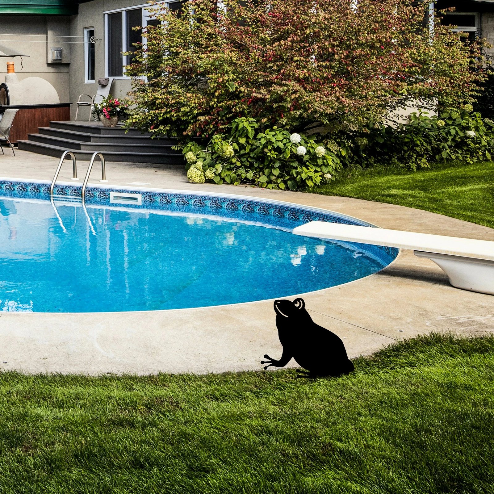 Objekt dekorativ për kopsht, dizajn Aberto, bretkocë, e zezë, 34x22cm Objekt dekorativ për kopsht, dizajn Aberto, bretkocë, e zezë, 34x22cm