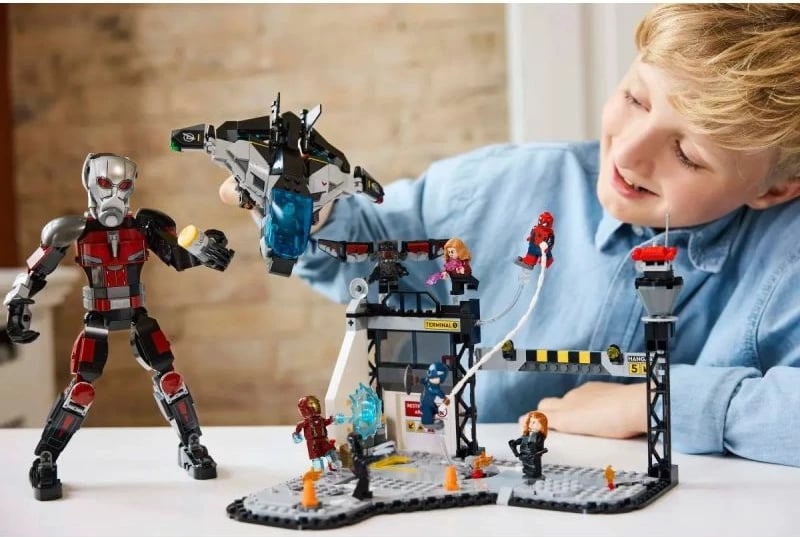 Set lodrash Lego Marvel për fëmijë
