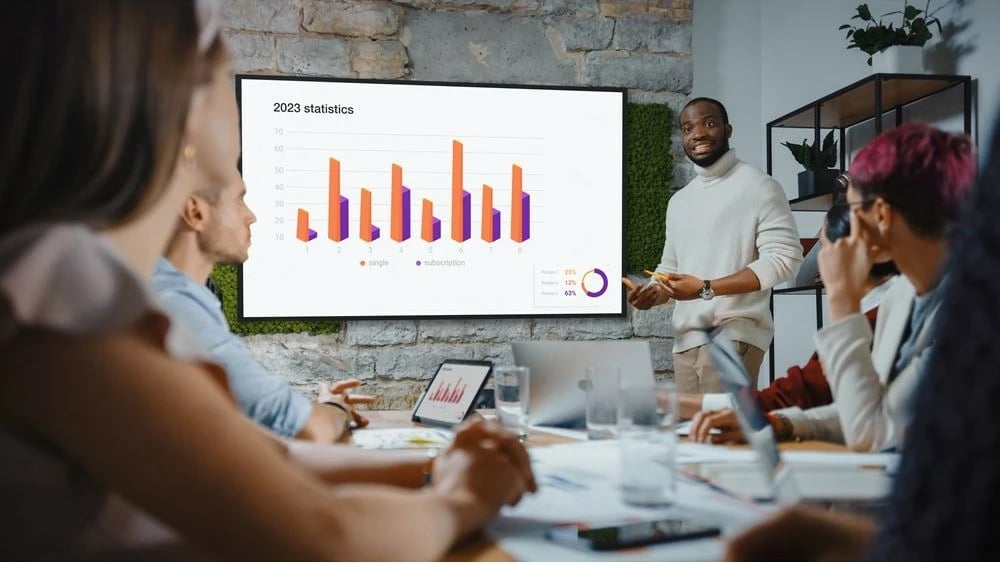 Ekran i madh Optoma N3551K 55 inç, 4K Ultra HD, LED, i zi