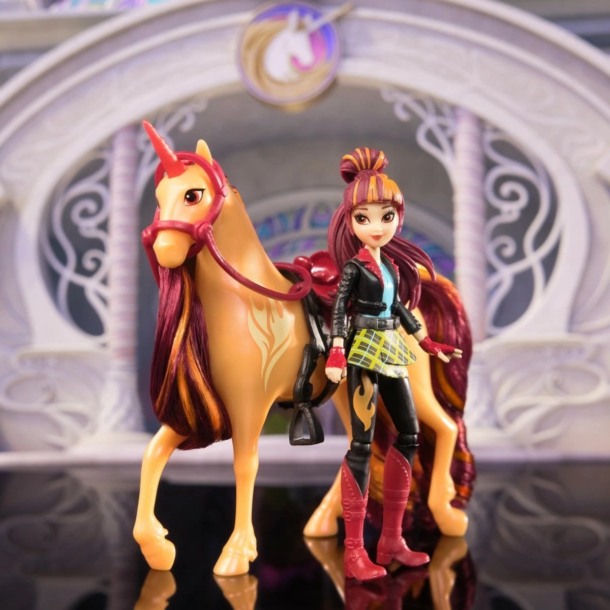 Set figurina Unicorn Academy Spin Master 6071175, Ava dhe Leaf, 11 cm + 13 cm, për vajza Set figurina Unicorn Academy Spin Master 6071175, Ava dhe Leaf, 11 cm + 13 cm, për vajza