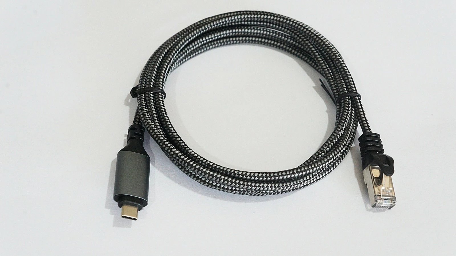 Kabllo USB-C në RJ-45 TB AKTBXKS6USBC30B, 3m, Cat.6, 1 Gbit, e zezë