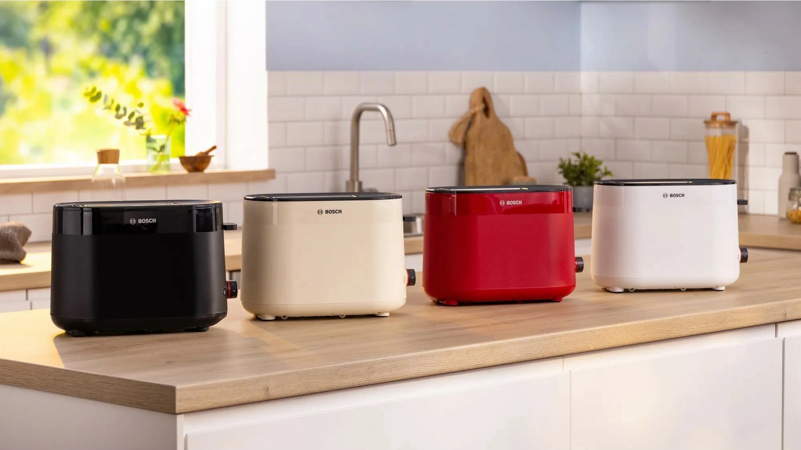 Tostues Bosch TAT2M123, 2 feta, plastikë, 950W, i zi