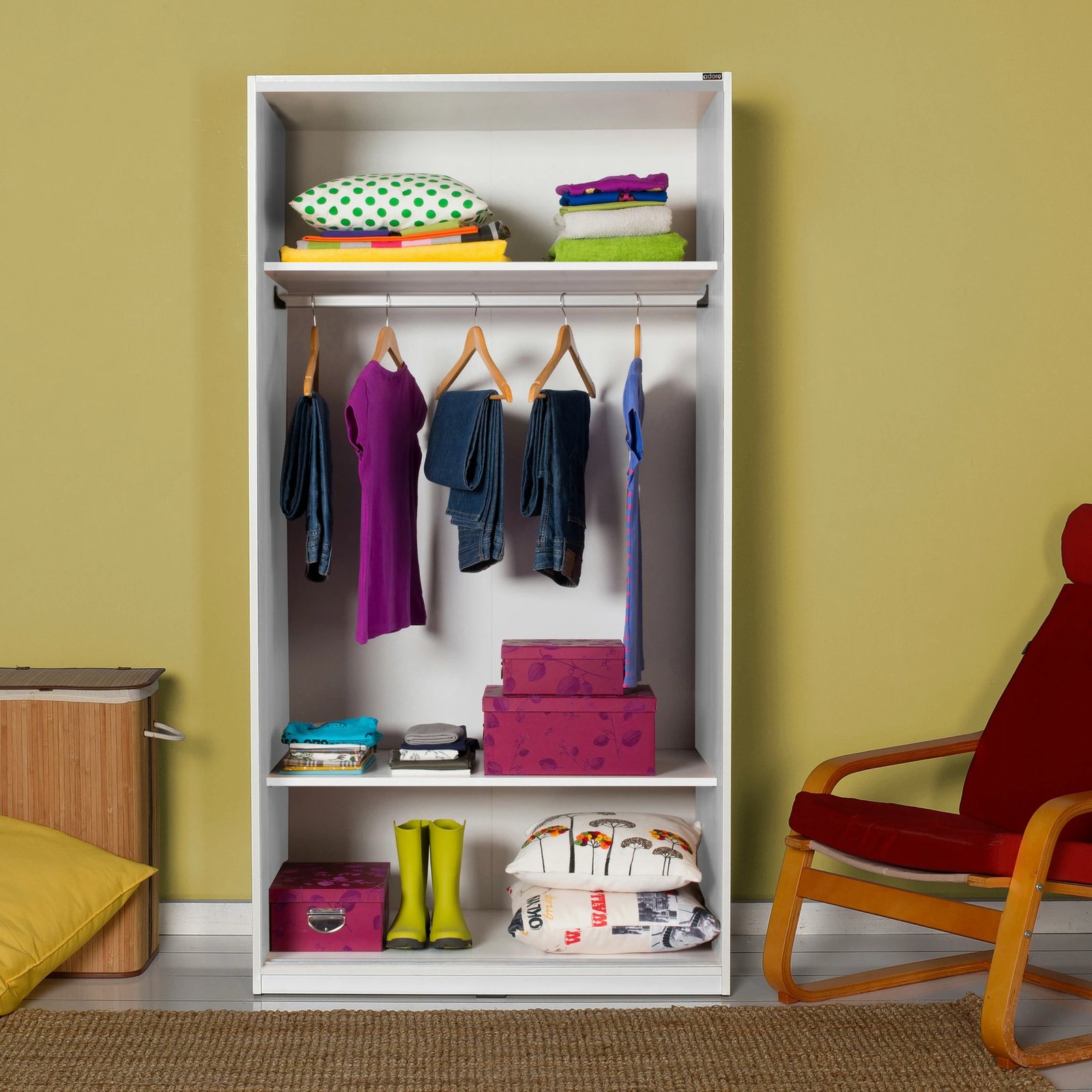 Dollap me dyer rrëshqitëse, ngjyrë e bardhë, Hanah Home, SWD-402-BB-2, 94x52x182 cm