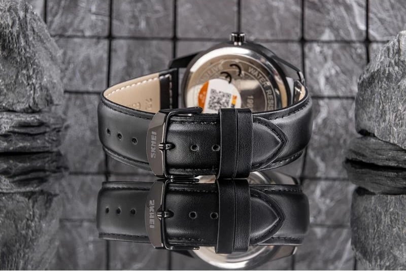 Orë dore për meshkuj Skmei, e zezë