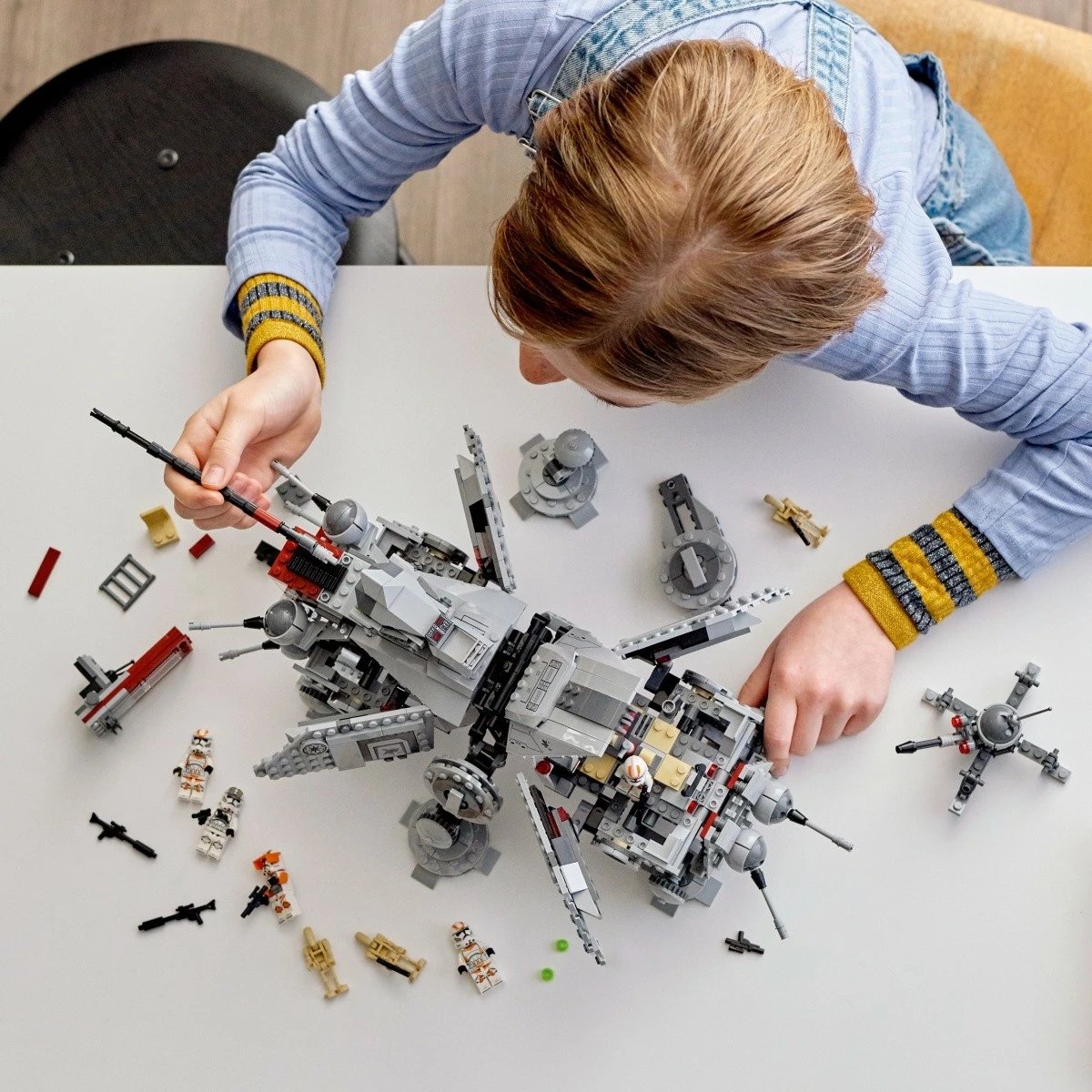 Set ndërtimi LEGO Star Wars AT-TE Walker 75337, 1082 pjesë, për fëmijë 9+