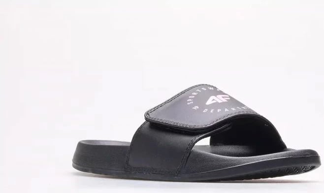 Shapka për vajza 4F, të zeza