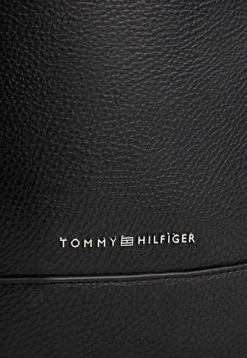 Çantë Tommy Hilfiger meshkuj, e zezë Çantë Tommy Hilfiger meshkuj, e zezë