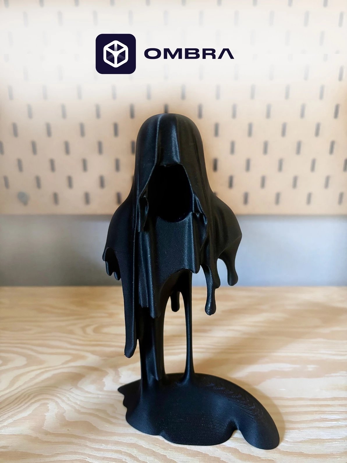 Dekor në Formë Skulpture (Black Death Halloween) - e zezë