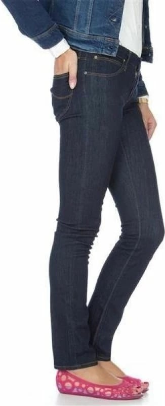 Xhinse Lee për femra