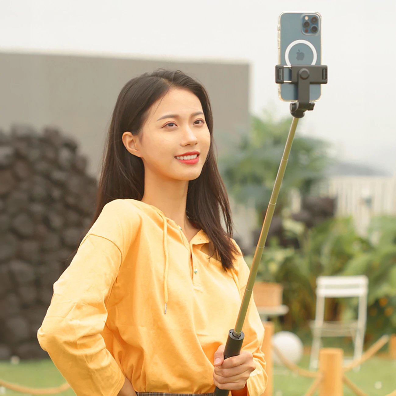 Selfie stick Wozinsky WHS1Y me tripod, 1m, me mbajtës telefoni, e zezë