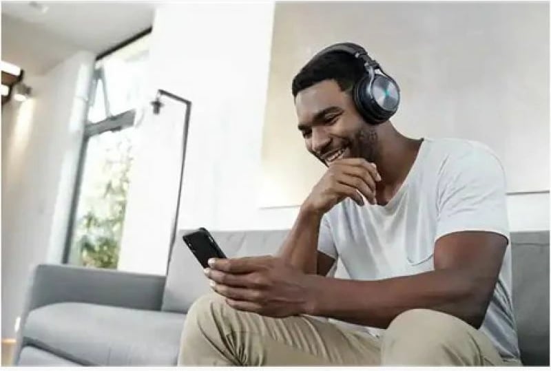 Kufje gaming Corsair VIRTUOSO RGB Wireless XT, të zeza