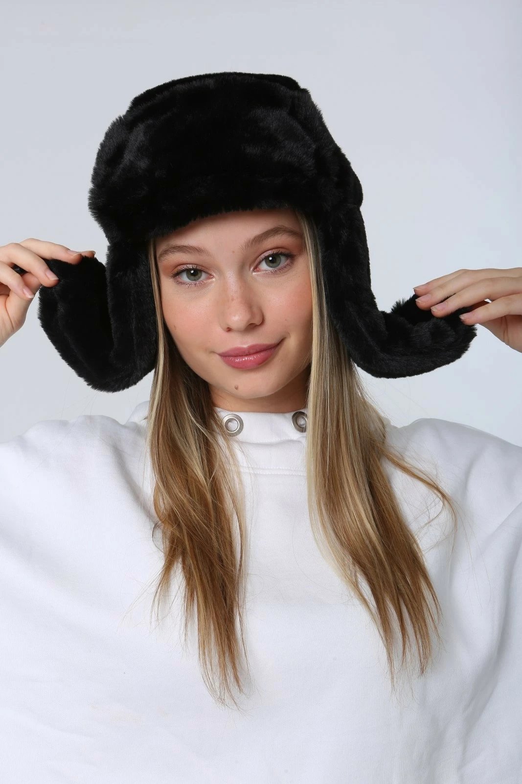 Beretë për gra, ngjyrë e zezë, Jumeon, Bere1127