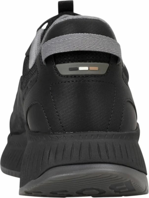 Atlete për meshkuj Boss, të zeza