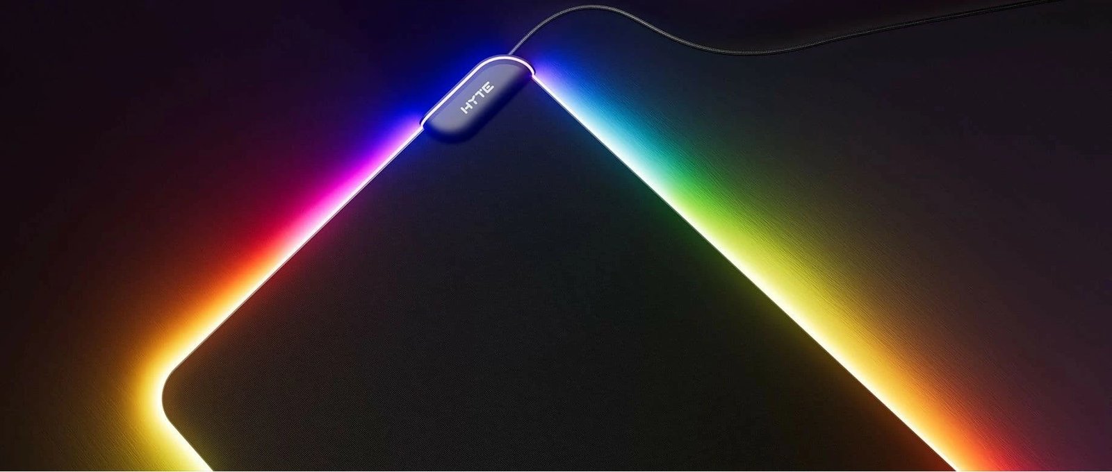 Mauspad HYTE CNVS me ndriçim RGB