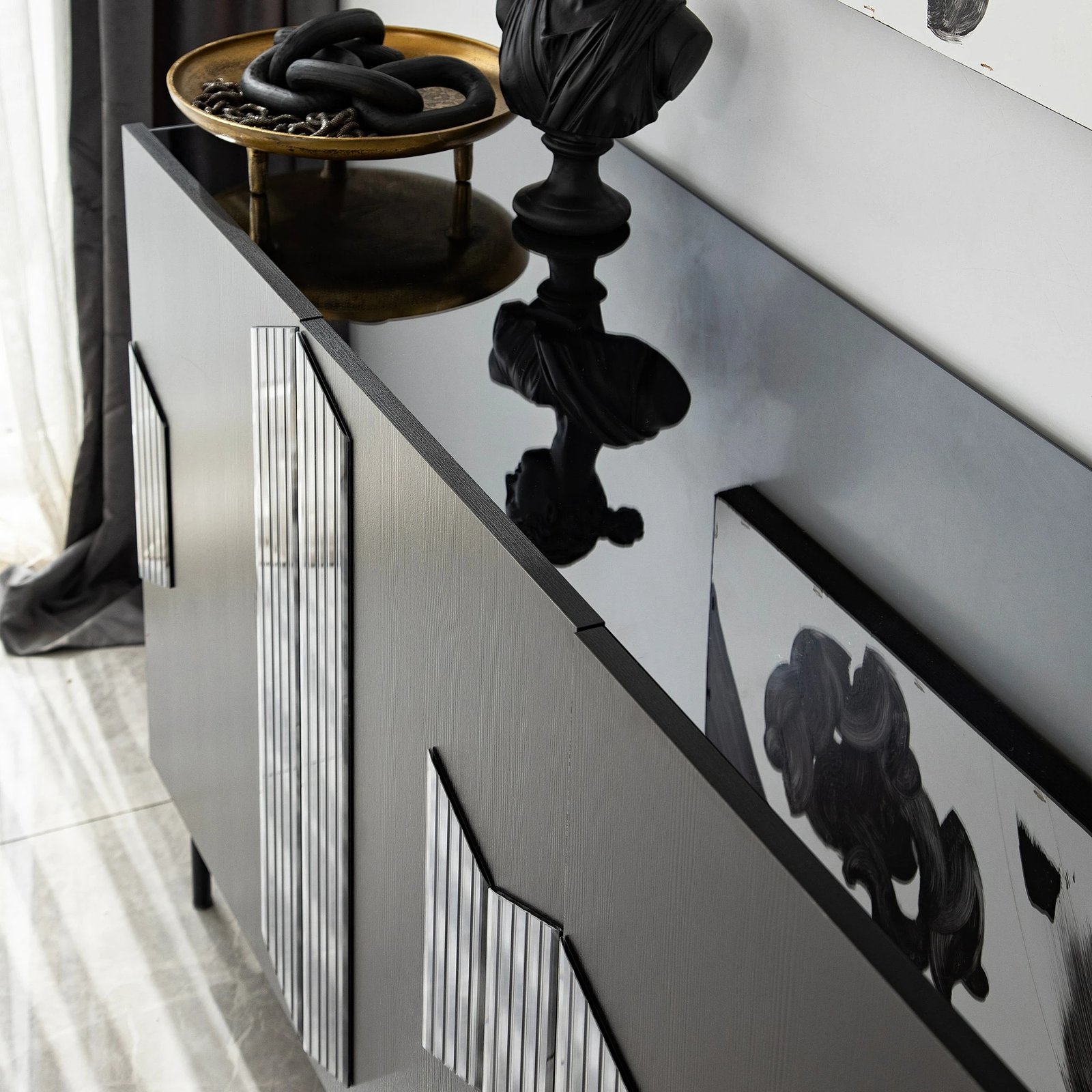 Konsol Skye Decor, Vjenë, e zezë dhe fume Konsol Skye Decor, Vjenë, e zezë dhe fume