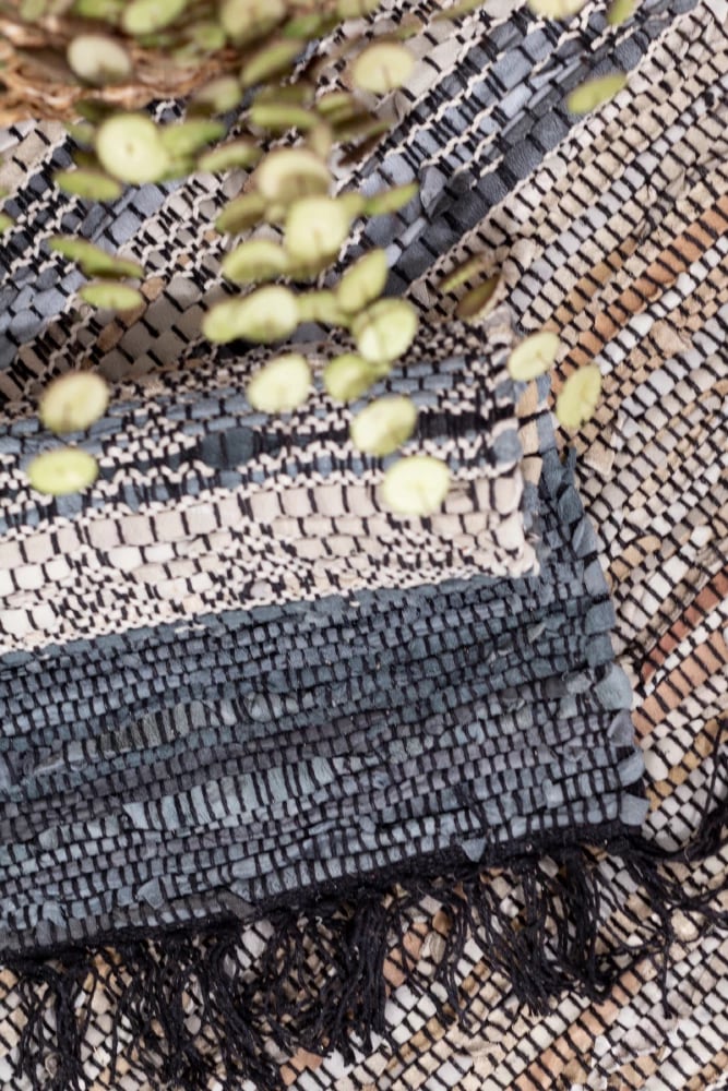 Qilim Cinder, lëkurë, ngjyrë bezhë-gri, 60x90cm