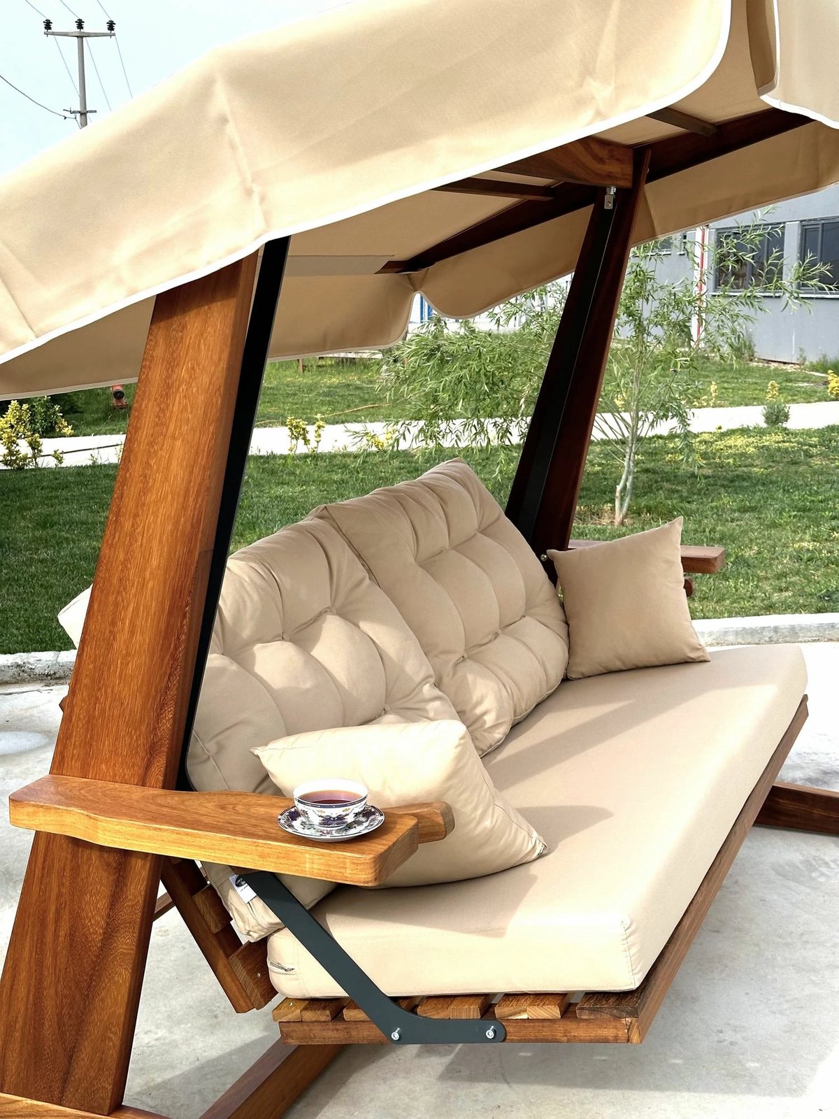 Karrige lëkundëse treshe për kopsht, ngjyrë bezhë, Skye Decor, Sia 2400